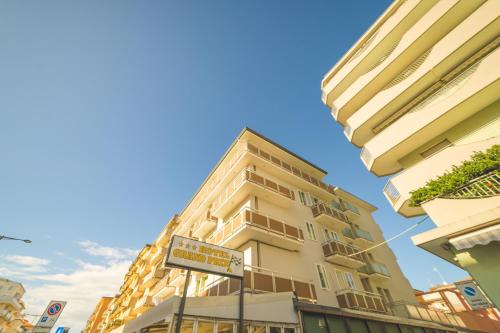 Gallery image of Hotel Grand Prix in Sottomarina