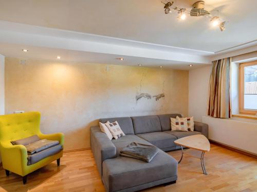 Posezení v ubytování Apartment Weberbauer-1 by Interhome