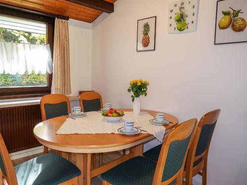 Φωτογραφία από το άλμπουμ του Holiday Home Robinson by Interhome σε Machtlos