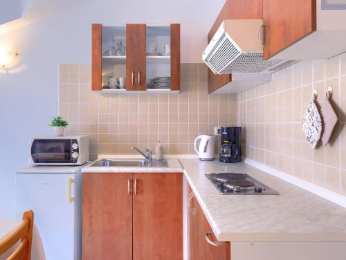 Apartment Bruno-1 by Interhome
