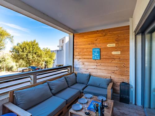 Posezení v ubytování Apartment Résidence Cita di Sali-4 by Interhome