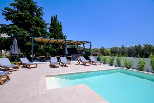 Gallery image of Elies Aesthetic Living in Iraklitsa