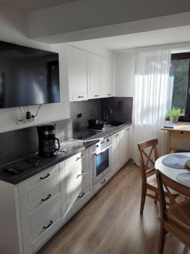 Dapur atau dapur kecil di Villa Pinia