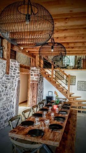 Joli chalet 12 personnes 200m2 sauna baby-foot