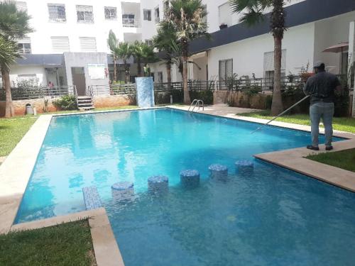 Piscina en o cerca de residance a 100 m de la mer