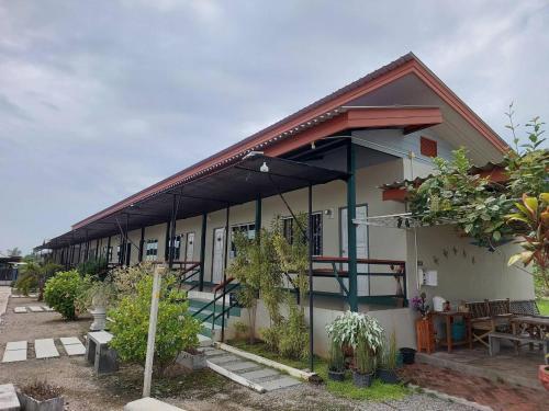 Bangunan di mana terletaknya apartmen