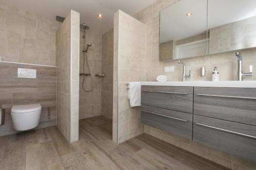 Ένα μπάνιο στο Welcome in - Oostkapelseweg 32, Serooskerke 'Ooievaar'