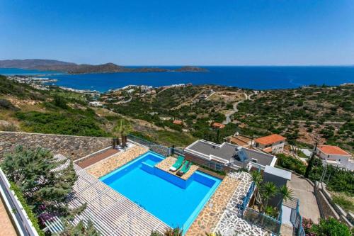 Fotografia z galérie ubytovania Elounda Senses Luxury villa with private pool v destinácii Elliniká