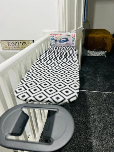 Beautiful and Homely 3 Bed House With FREE Parking So Close To Man City and City Centre photo 32