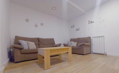 Zona de estar de Apto céntrico INDUSTRIAS VUT 47-215