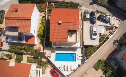 Villa Mirka - with heated pool – Photos 2