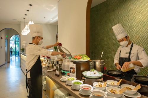 Comida en el hotel o alrededores