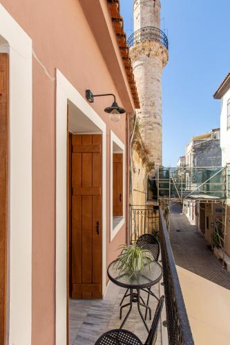 Un balcón o terraza de Minaret Suites and Apartments