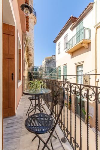 Un balcón o terraza de Minaret Suites and Apartments