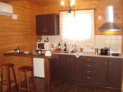 Kuchyň nebo kuchyňský kout v ubytování Complejo Rural Los Jarales