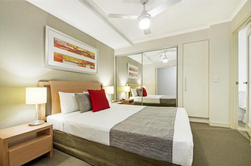 Ένα ή περισσότερα κρεβάτια σε δωμάτιο στο Horton Apartments