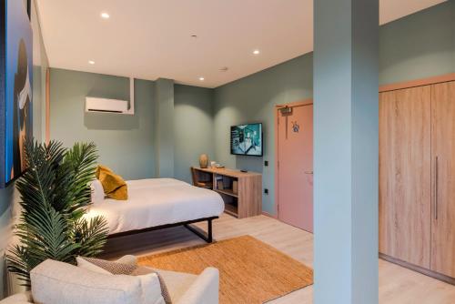 Ένα ή περισσότερα κρεβάτια σε δωμάτιο στο Your Apartment I Milton Keynes
