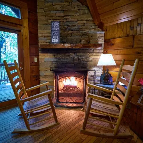 Gatlinburg Adventure Cabins photo 28