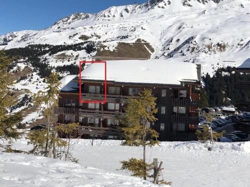 100% renovated duplex, ideal for families, direct access to the slopes!
