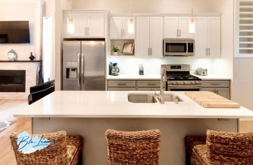 Η κουζίνα ή μικρή κουζίνα στο Modern/ parking/Eden Park/near Downtown/ FCC