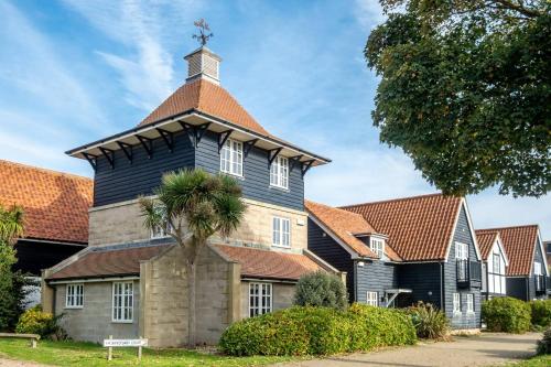 1 Sanctuary Court - Aldeburgh Coastal Cottages