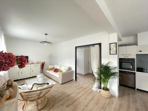 Dapur atau dapur kecil di Superbe appartement avec salle de jeux