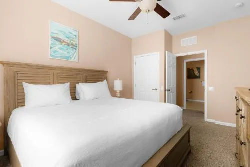 Orlando Resort Rentals at Universal Boulevard photo 7