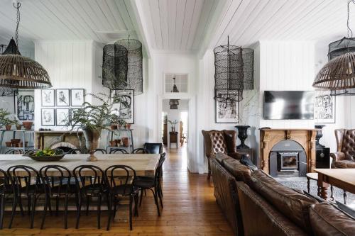 Posezení v ubytování Lewellyn House Daylesford