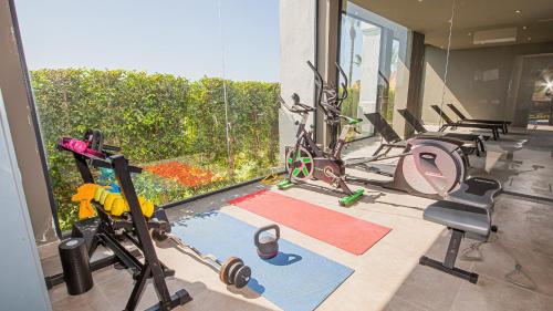 Blue Suites B5-403