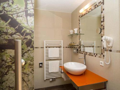 Ένα μπάνιο στο Hotel Neckartal