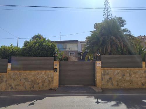 Fotografia z galérie ubytovania Nuza, Villa con Piscina y Barbacoa v destinácii El Campello