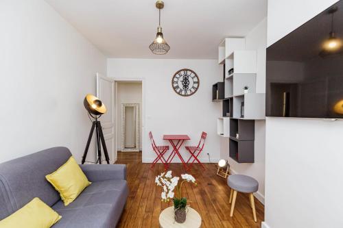 Cosy 39m facing the Bois de Vincennes