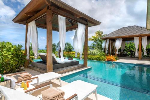 Basen w obiekcie InterContinental Dominica Cabrits Resort & Spa by IHG lub w pobliżu