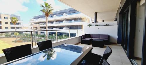 Balkón nebo terasa v ubytování Luxury apartment in Flamenca Village/Orihuela Costa