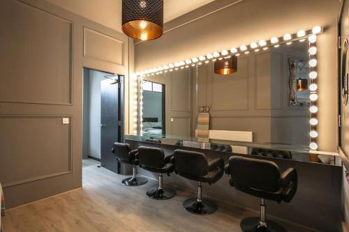 Manhattan Suite - sleeps 24! Heart of Liverpool photo 10