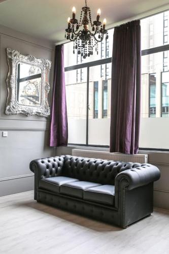 Manhattan Suite - sleeps 24! Heart of Liverpool photo 12