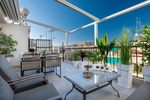 Acropolis Views Studio