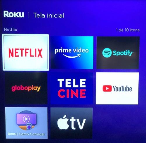 a bunch of different types of logos on a screen at Casa para familia em Riviera, com WiFi in Bertioga