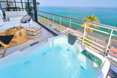 SAVANNA BEACH. Amazing apartment with jacuzzi