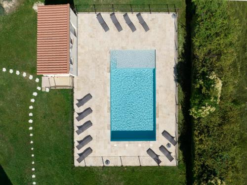 Бассейн в Garden & City Aix En Provence - Puyricard или поблизости