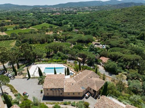 Kolam renang di atau dekat dengan Garden & City Les Bastides de Grimaud