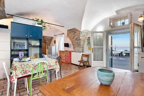 Casa Cerise