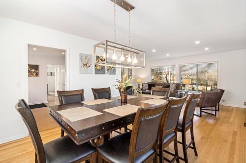 Wheaton FHS Rental – Photos 4