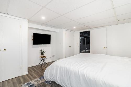 Wheaton FHS Rental – Photos 5