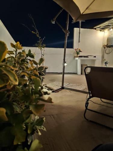 Foto dalla galleria di Cheerful 3 bedroom town house with garage free parking inside or outside with back yard and roof a Sliema
