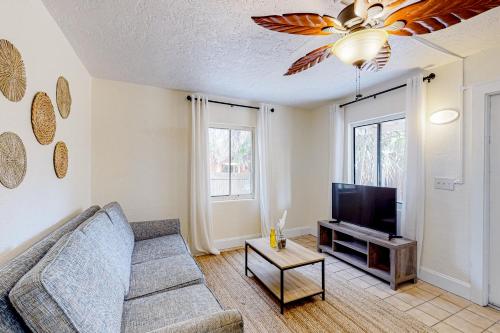 Cocoa Beach Cottages #4 – Photos 3
