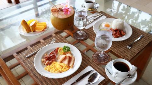 Jídlo v vily nebo okolí