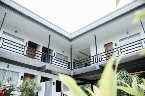 Balkoni atau teres di Nangkam Boutique Donsak