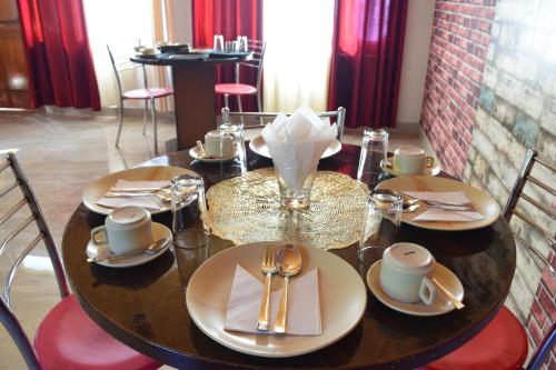 Nhà hàng/khu ăn uống khác tại THE-GRANDVIEW