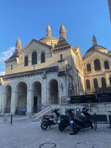 Gambar di galeri bagi Maison DE LUR di Périgueux